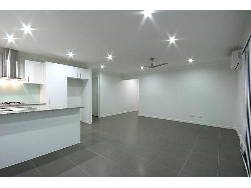 1/72 Koala Drive, Morayfield QLD 4506