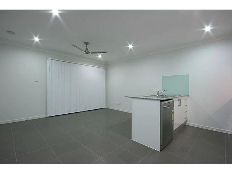 2/72 Koala Drive, Morayfield QLD 4506