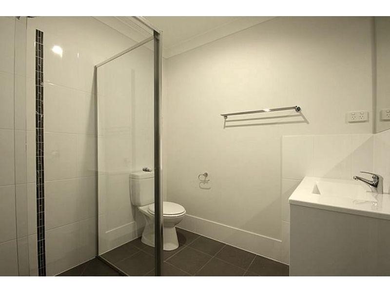 2/72 Koala Drive, Morayfield QLD 4506