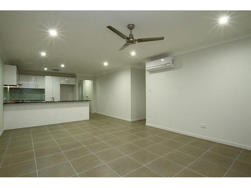 1/5 Hipwood Street, Morayfield QLD 4506