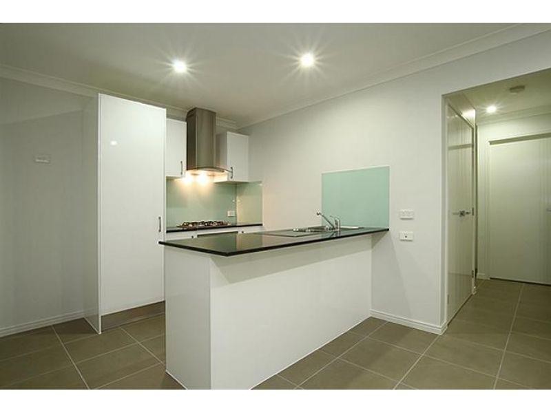 2/5 Hipwood Street, Morayfield QLD 4506