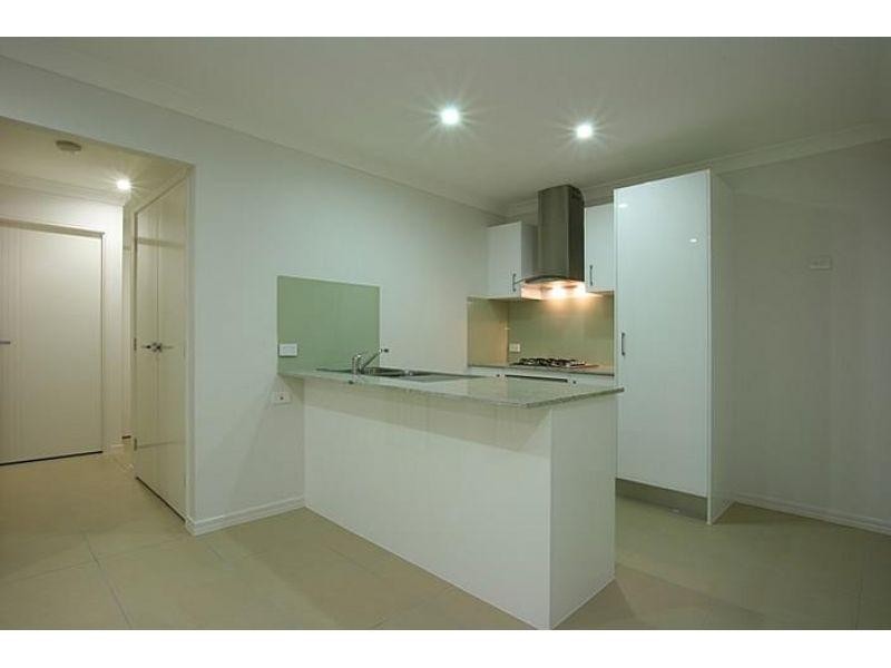 2/3 Tango Street, Caboolture QLD 4510