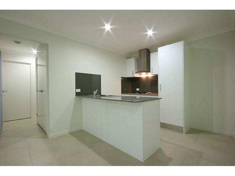 2/75 Koala Drive, Morayfield QLD 4506