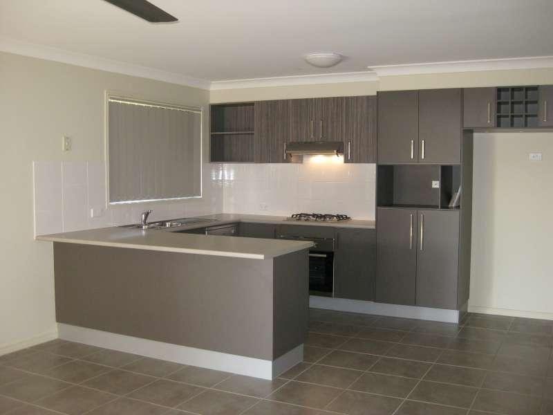 4 Thistledome Street, Morayfield QLD 4506