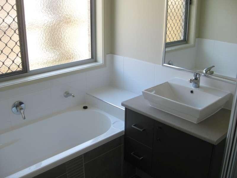 4 Thistledome Street, Morayfield QLD 4506