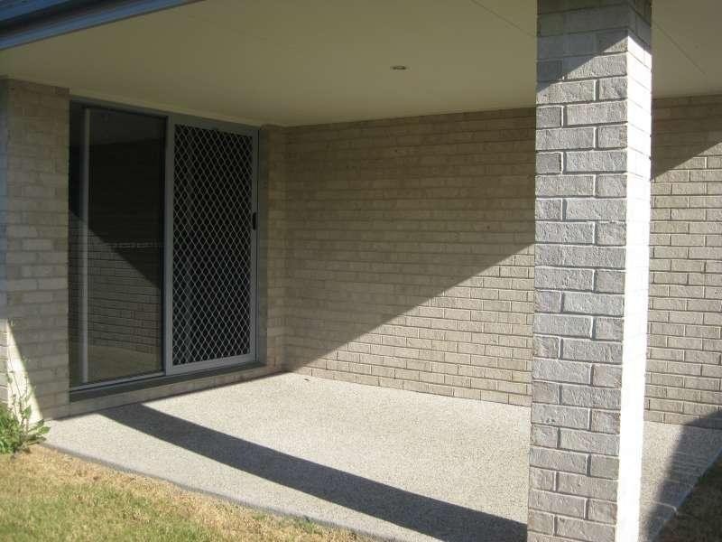 4 Thistledome Street, Morayfield QLD 4506