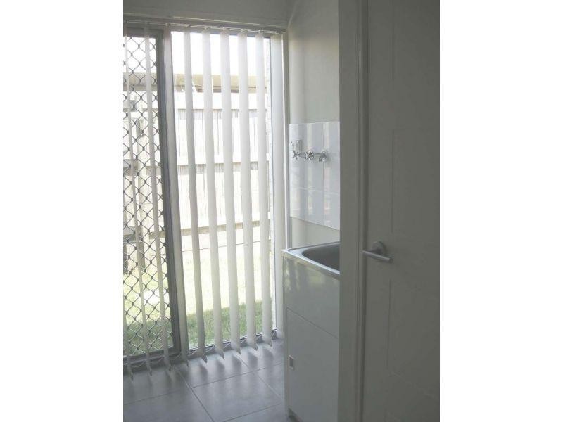 4 Thistledome Street, Morayfield QLD 4506