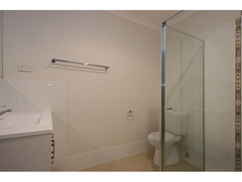 2/39 Jubilee Street, Caboolture QLD 4510