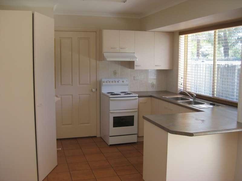 2/6 Tulip Tree Road, Murrumba Downs QLD 4503