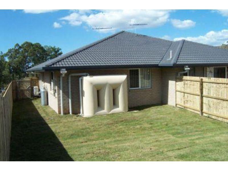 2/17 Tylah Street, Kallangur QLD 4503