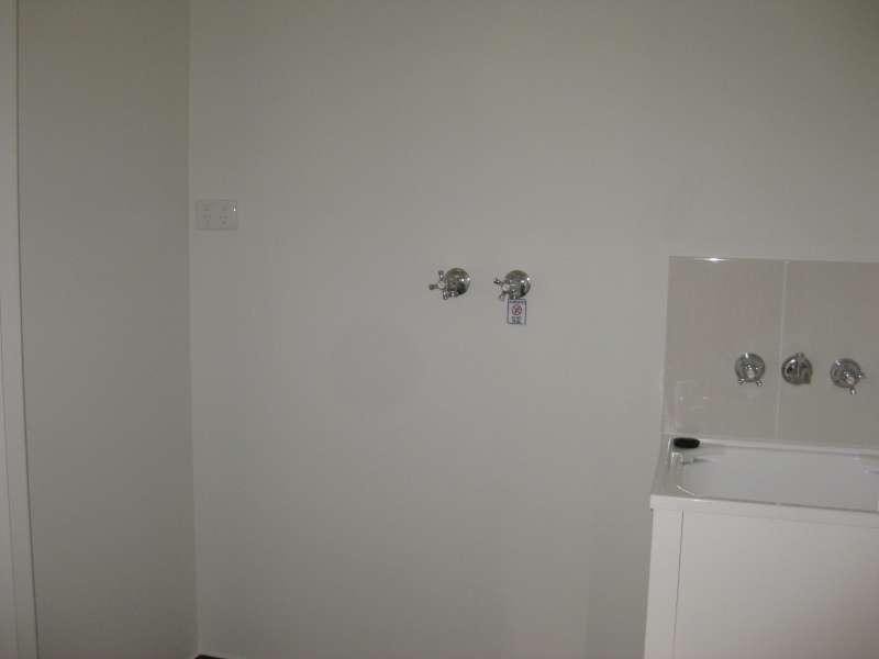 2/17 Tylah Street, Kallangur QLD 4503