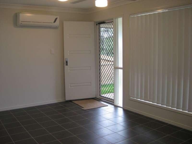 2/17 Tylah Street, Kallangur QLD 4503