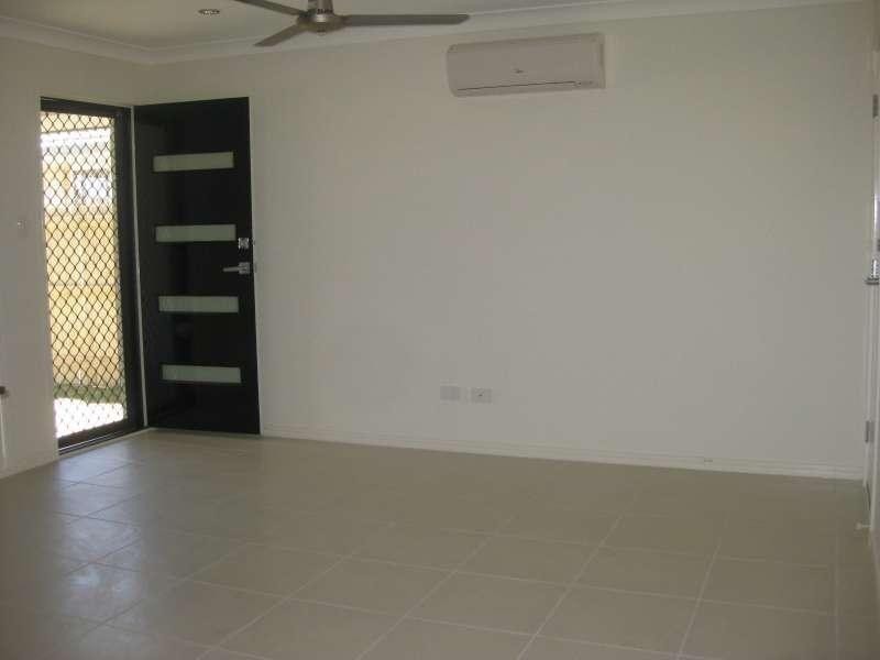 2/5 Hellcat Circuit, Bray Park QLD 4500