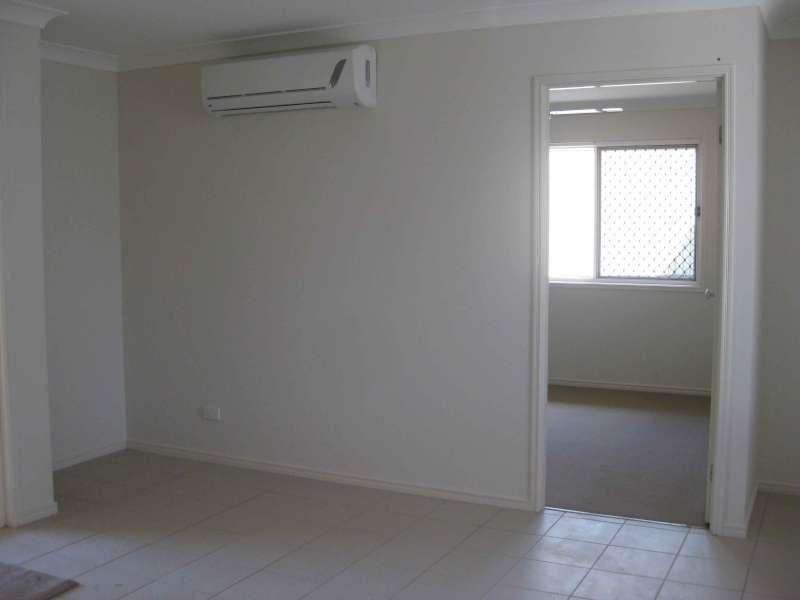 2/1 Barramundi Court, Warner QLD 4500