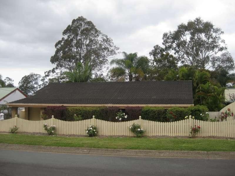 12 Styles Road, Petrie QLD 4502