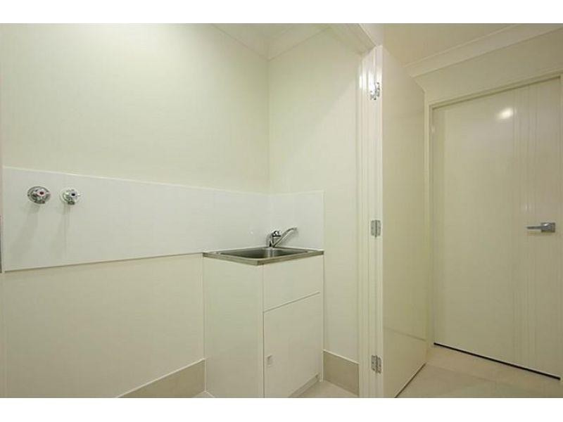 1/13 Sims Street, Caboolture QLD 4510