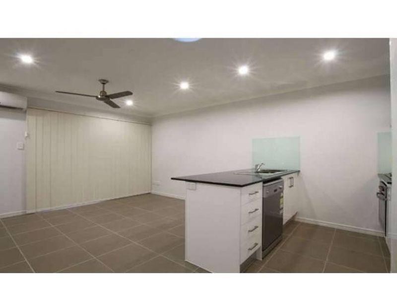 2/3 Bauer Street, Dakabin QLD 4503