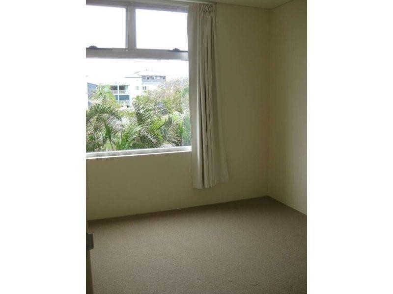 7/65 Landsborough Avenue, Scarborough QLD 4020