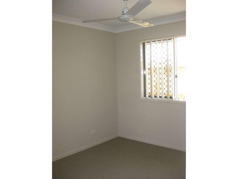 12 Yarrow Circuit, Griffin QLD 4503