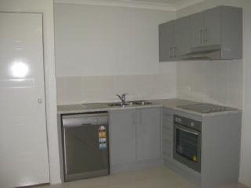 2/9 Rebecca Crescent, Joyner QLD 4500