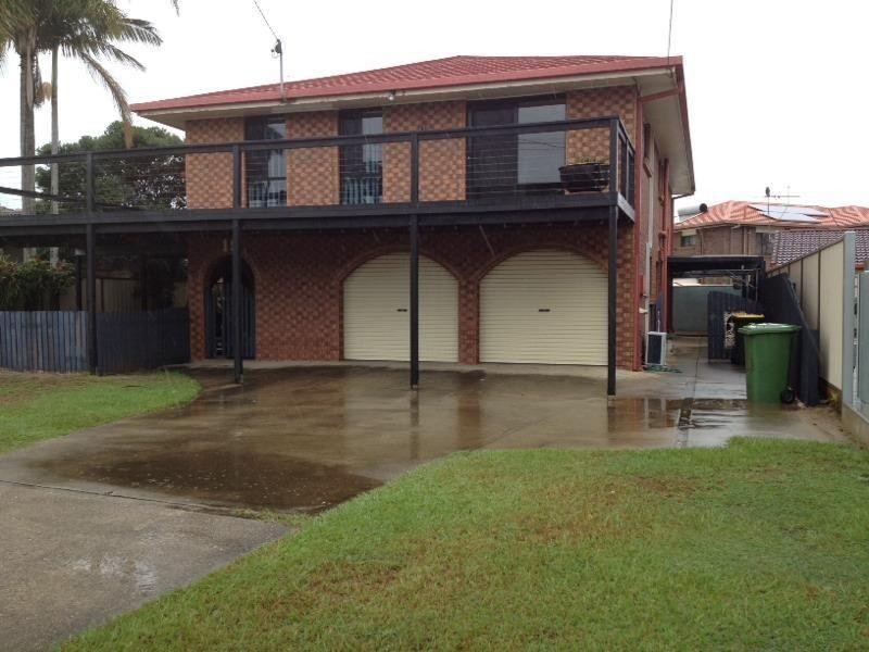 19 Endeavour Esplanade, Newport QLD 4020