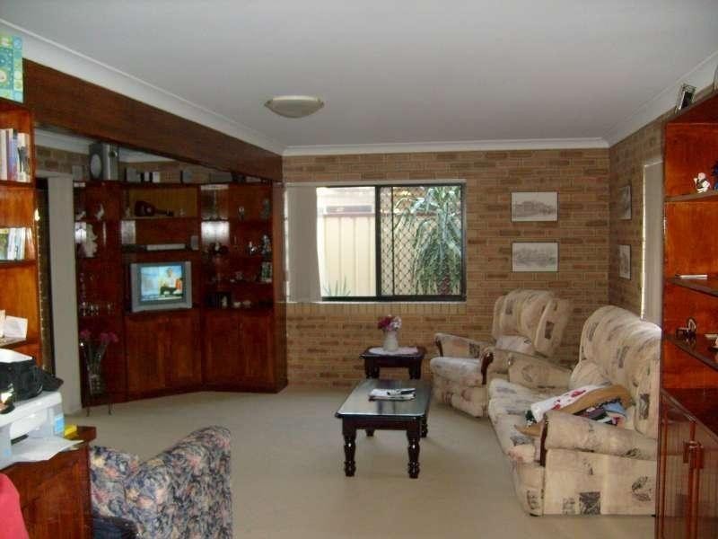 19 Endeavour Esplanade, Newport QLD 4020