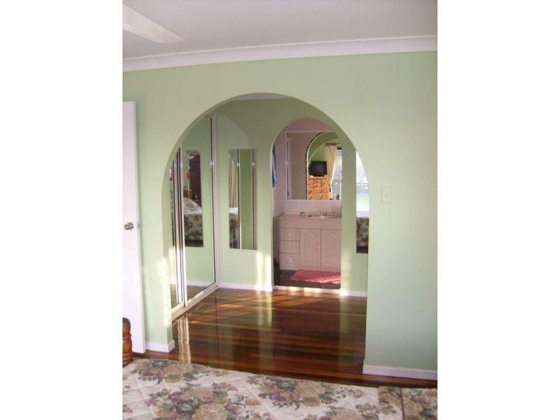 19 Endeavour Esplanade, Newport QLD 4020