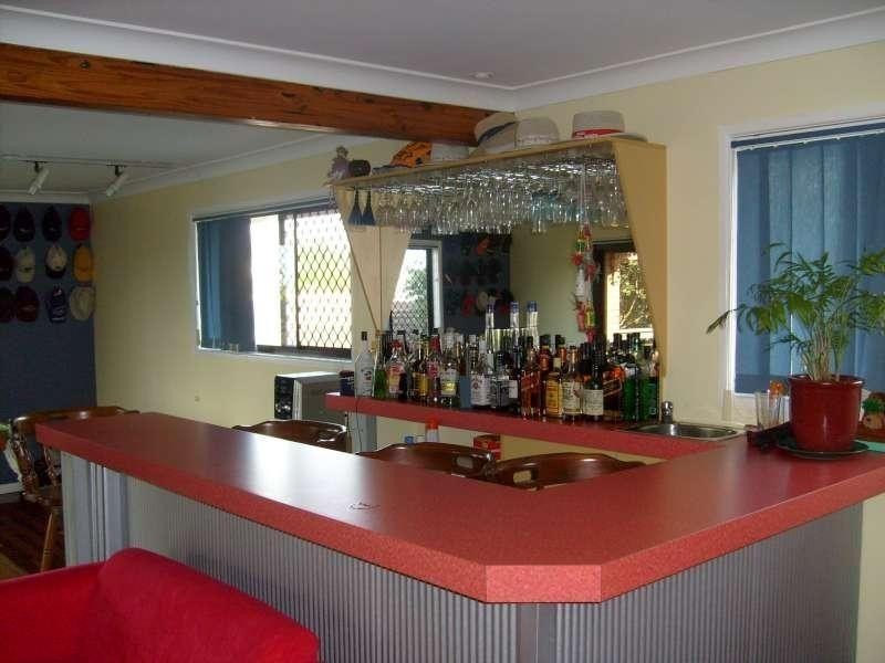 19 Endeavour Esplanade, Newport QLD 4020