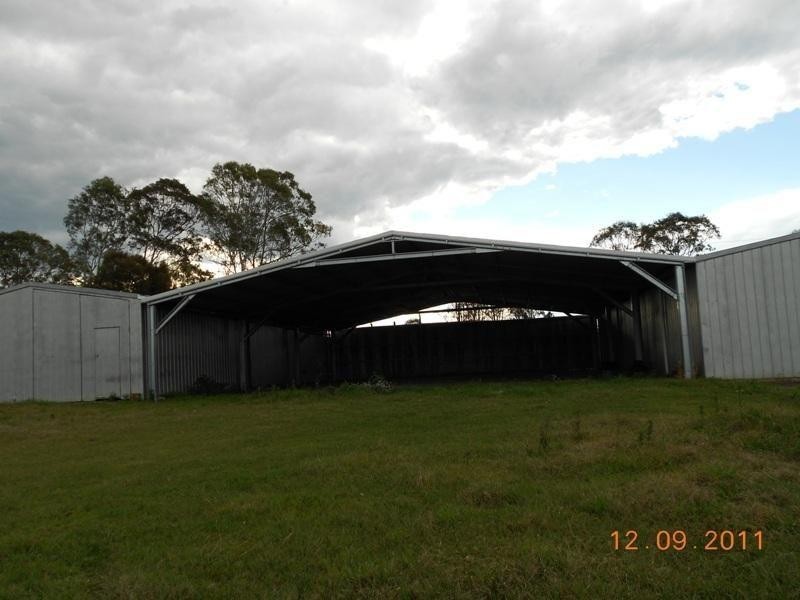 194 Beachmere Rd, Caboolture QLD 4510