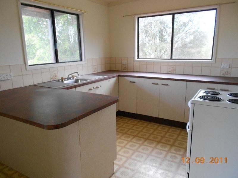 194 Beachmere Rd, Caboolture QLD 4510