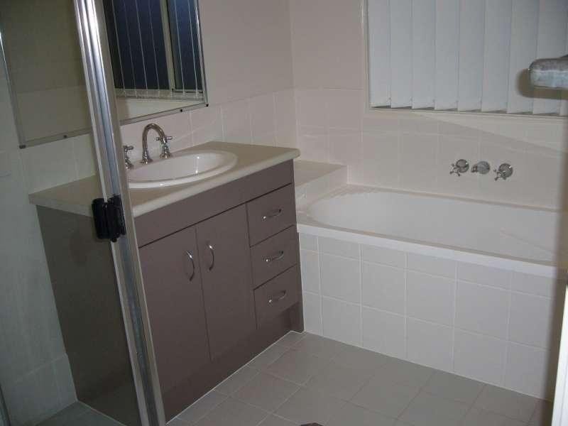 5 Brigalow Court, Morayfield QLD 4506