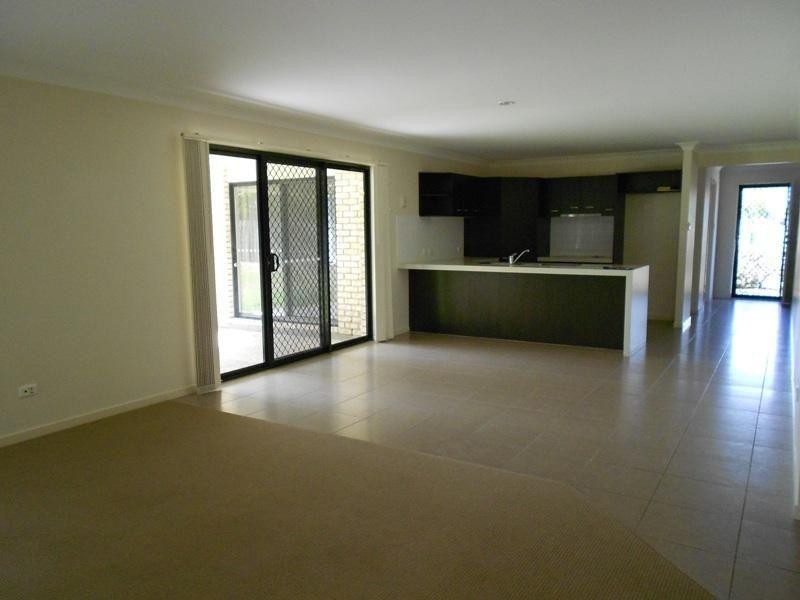 82 Woodrose Road, Morayfield QLD 4506