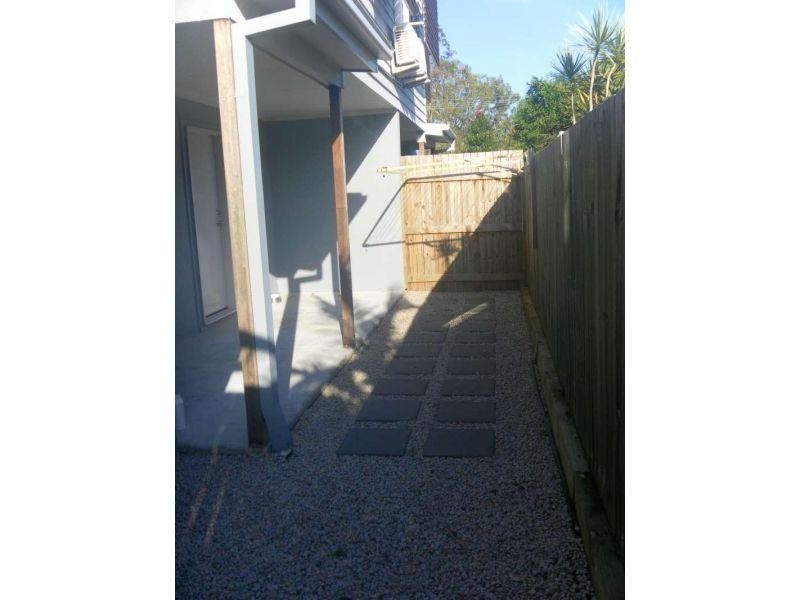 2/16 David Street, Burpengary QLD 4505