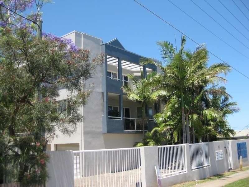 3/186 Prince Edward Parade, Scarborough QLD 4020