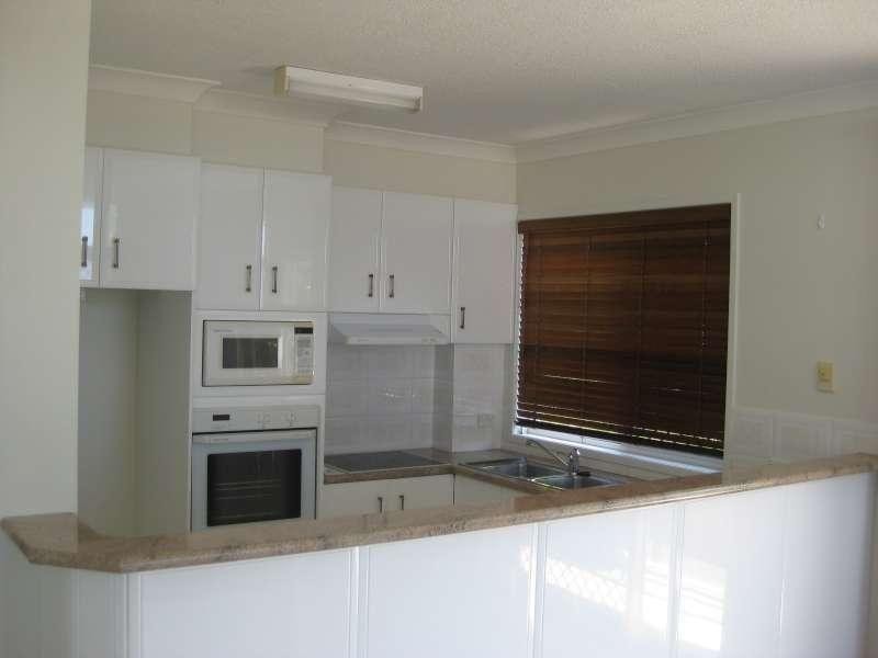 3/186 Prince Edward Parade, Scarborough QLD 4020