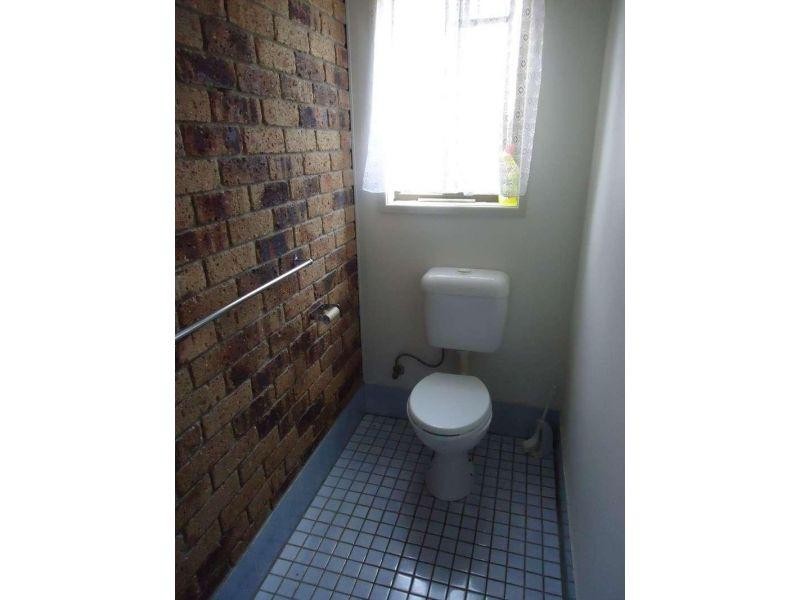 2/104 Glenwood Drive, Morayfield QLD 4506