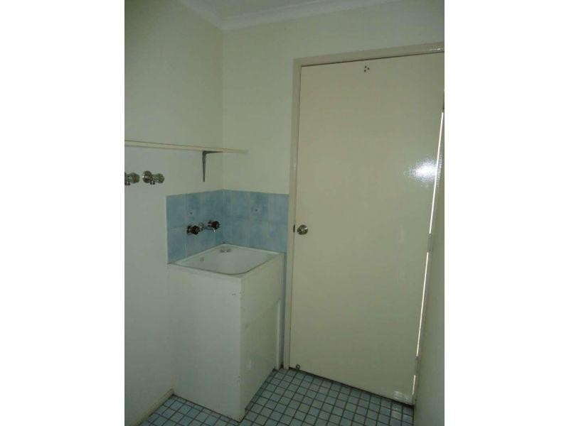 2/104 Glenwood Drive, Morayfield QLD 4506