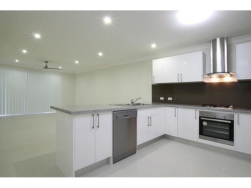 1/6 Amberton Street, Caboolture QLD 4510