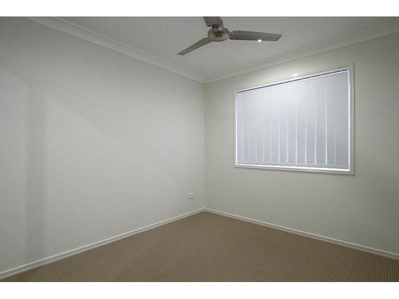 2/6 Amberton Street, Caboolture QLD 4510