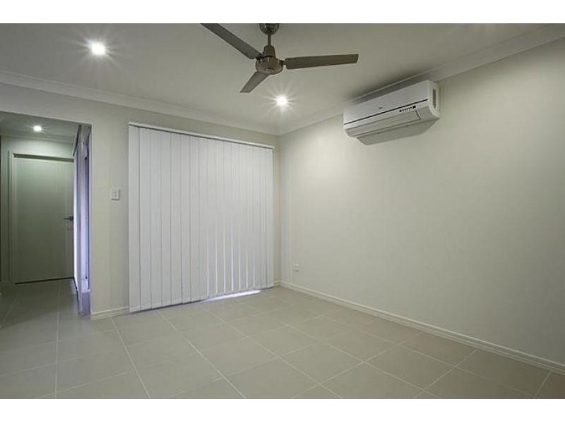 2/6 Amberton Street, Caboolture QLD 4510