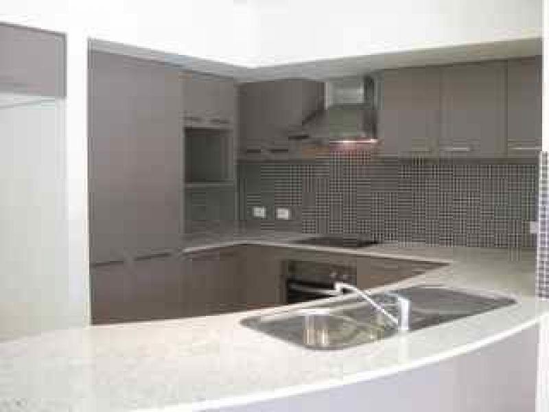 8/86 Brighton Road, Sandgate QLD 4017