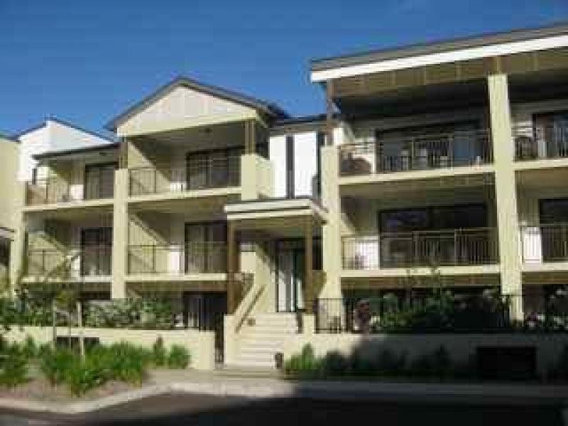 8/86 Brighton Road, Sandgate QLD 4017