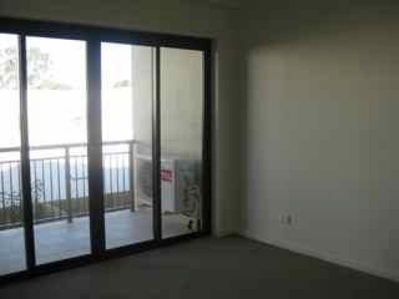 8/86 Brighton Road, Sandgate QLD 4017