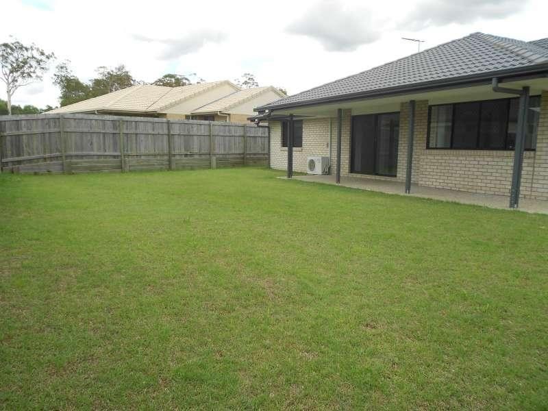 30 Grassdale Crescent, Morayfield QLD 4506