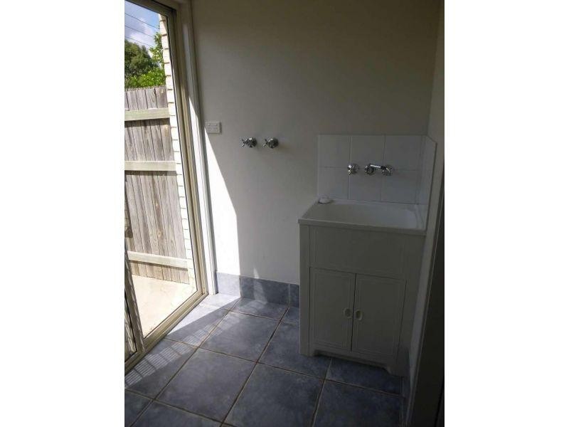 1/6 Station Road, Burpengary QLD 4505