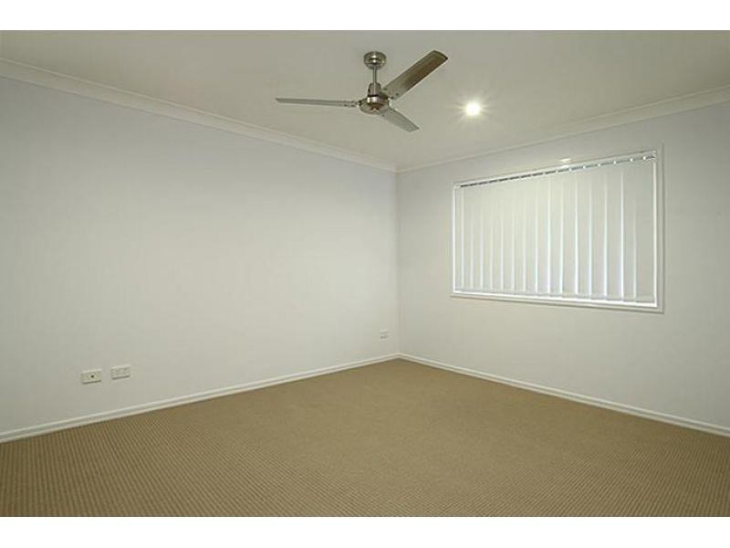 1/8 Jive Street, Caboolture QLD 4510