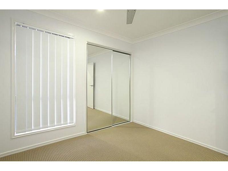 1/8 Jive Street, Caboolture QLD 4510