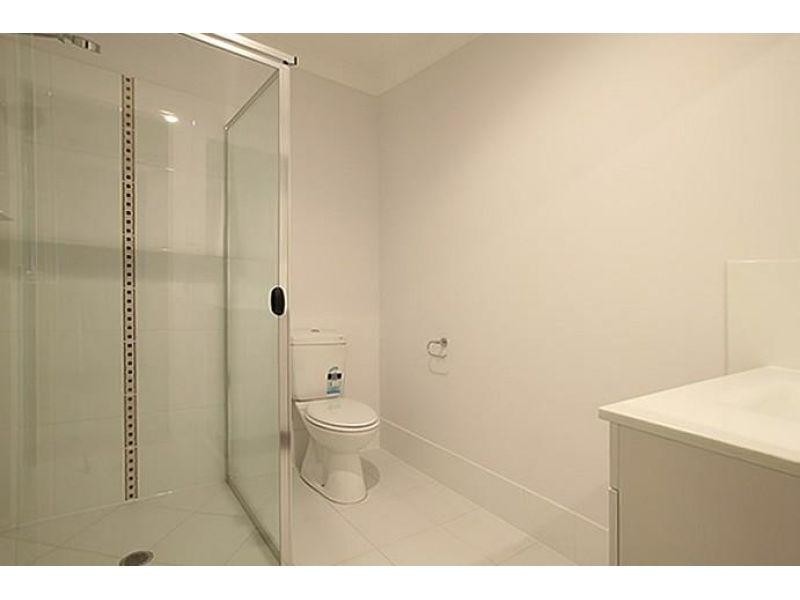 1/8 Jive Street, Caboolture QLD 4510