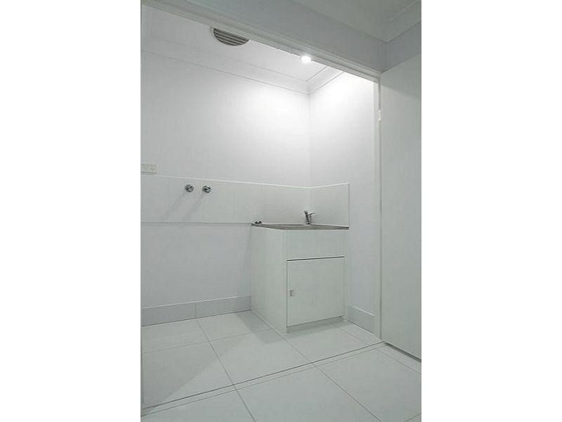 2/8 Jive Street, Caboolture QLD 4510