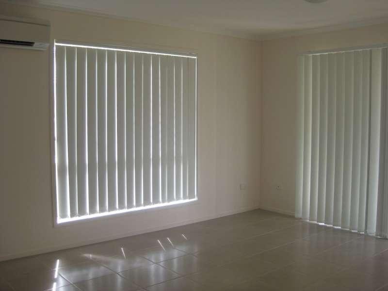 2/22 Rainbird Crescent, Kallangur QLD 4503